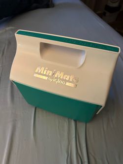 Vintage Igloo MiniMate Small Personal Cooler