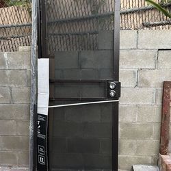 Screen door