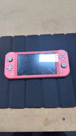 Nintendo Switch Lite Coral