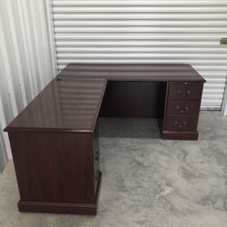 HON Cherry Finish Small L Shape Office Desk