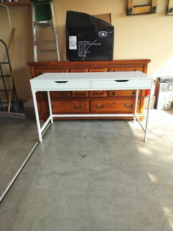 Desk..All White..50 Inches.. Great Shape
