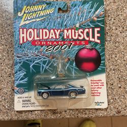 Johnny Lighting ( Holiday Muscle Ornaments ) 2001