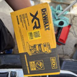 Dewalt XR coordless compact router (tool only)