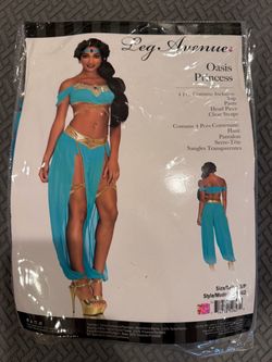 Costume