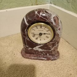 Nature Marble Mantle Clock 6 1/4" Tall - New Battery 