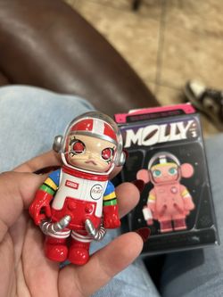 Space Molly Mini Figure