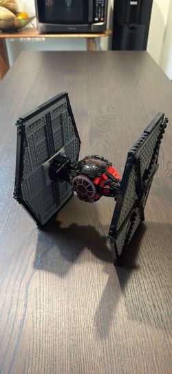 LEGO Star Wars First Order Special Forces TIE Fighter 75101