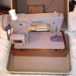 Singer Sewing Machine  306 W 