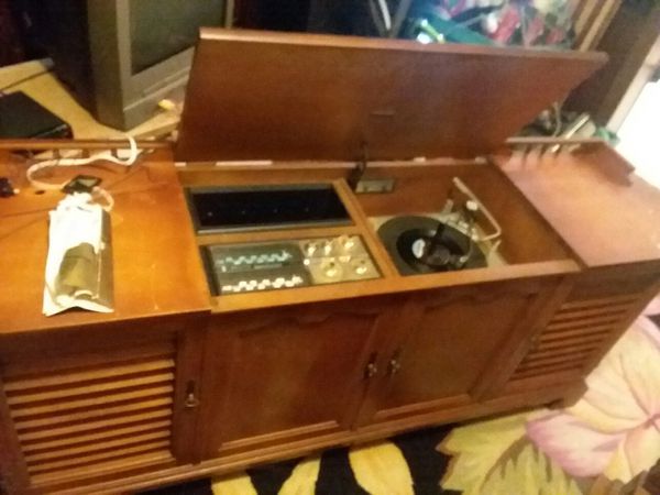 Bin Zenith Am Fm And Record Player Cabinet For Sale In Washington