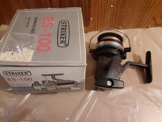 Fishing reel striker