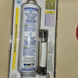 Flow -Pur RV,  Boat &  Camping Water Filter ..Never Used...  Tossing  In Extras