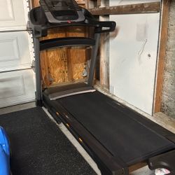 T Series 6.5S Treadmill 