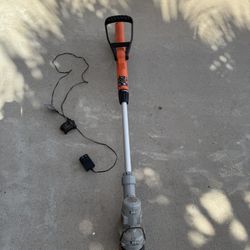 Black N decker Battery Operated Trimmer and lawn edger