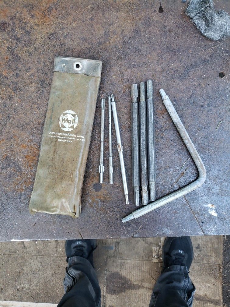 plumbing faucet seat tools