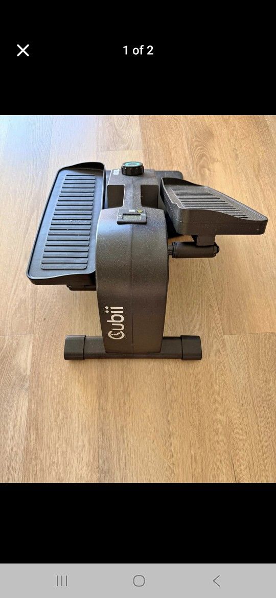 Cubii Exerciser With Mat