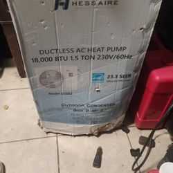 New DUCTLESS AC/ HEAT PUMP $750