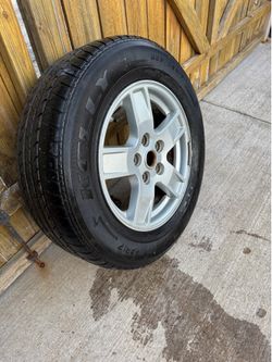 235/65R17