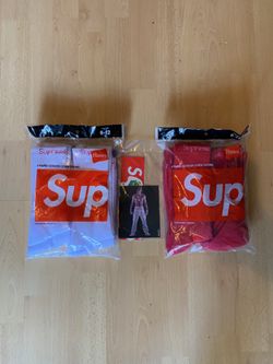 Supreme Socks