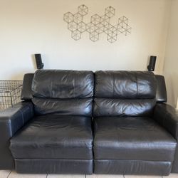 Reclinable Leather Couch For Sale 