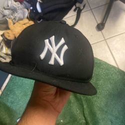 Beat New York Yankees Hat