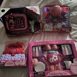 Girl Toys