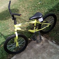 Kids Huffy BMX 18 Inch 
