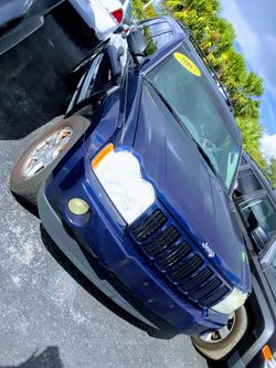 2003 jeep grand Cherokee $3000 TOTAL