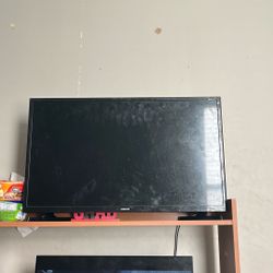 SAMSUNG 32-inch Class LED Smart FHD TV 720P (UN32M4500BFXZA)