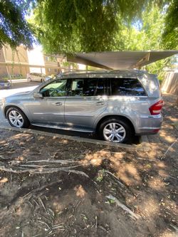 2010 Mercedes-Benz GL-Class
