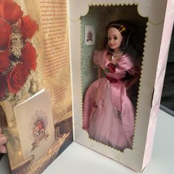 Vintage 1995 Sweet Valentine Barbie 