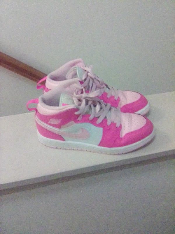 $50. Size. 3 Y