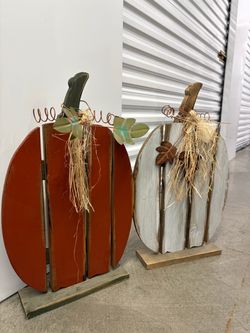 Wooden pumpkin Deco
