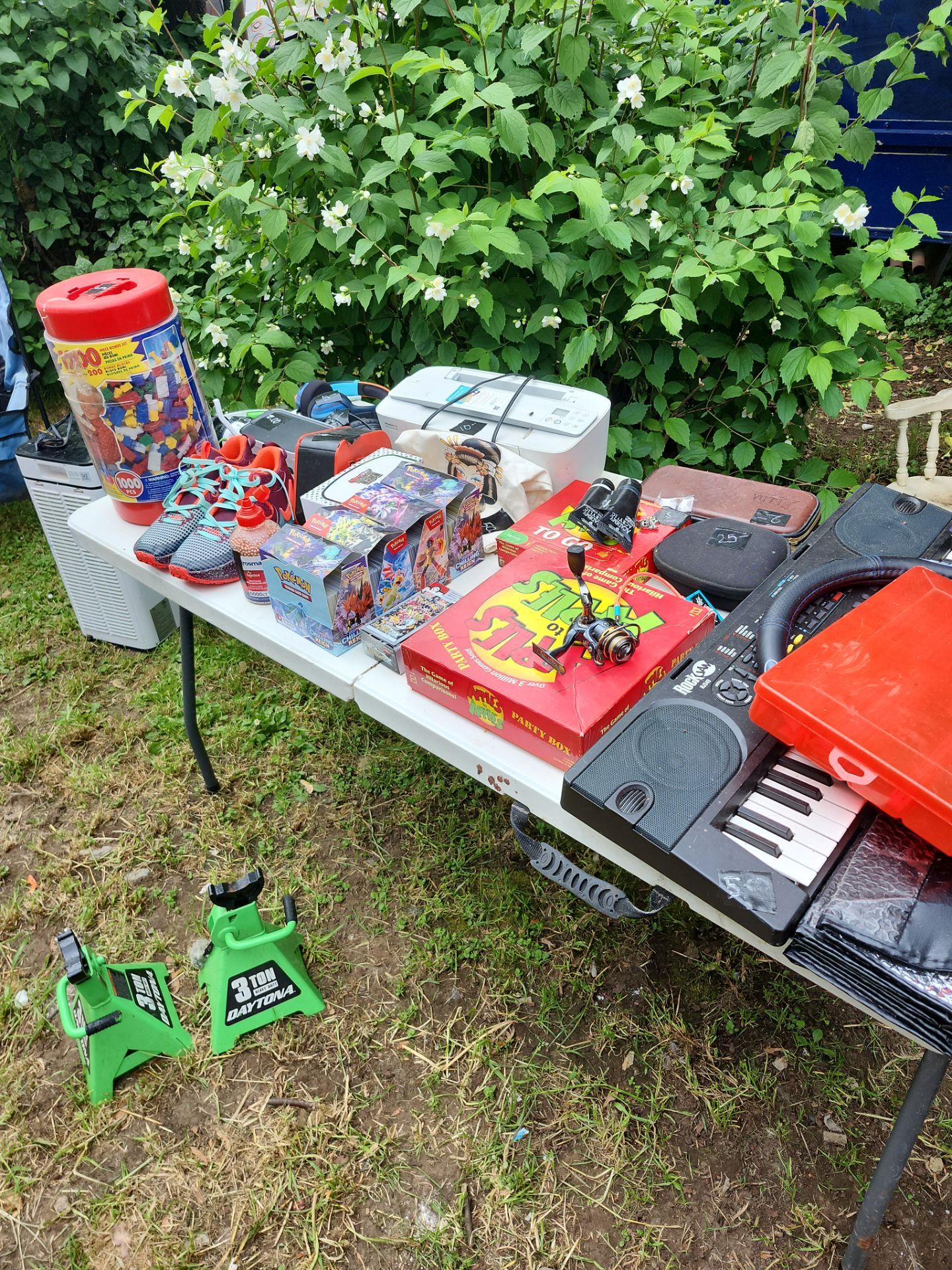Yardsale