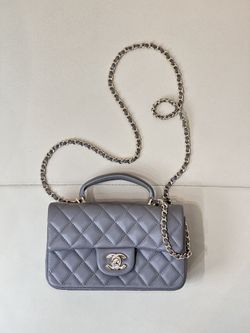 A classic women's shoulder bag