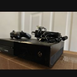 Xbox One (Great condition)