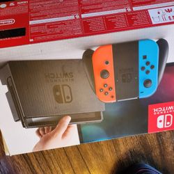 Nintendo Switch 