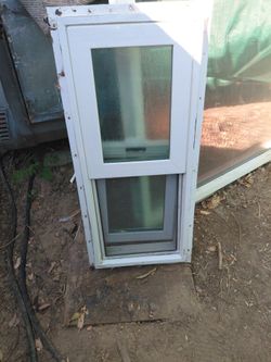 Double pane window
