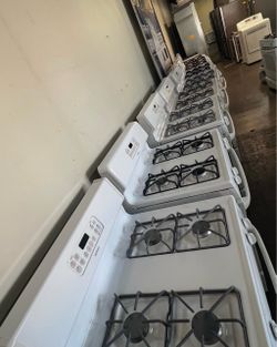 🔥 HOTPOINT GAS STOVES — MANY IN STOCK! 🔥