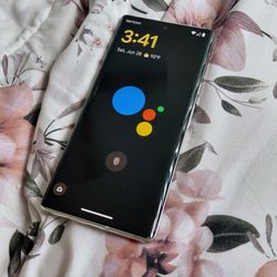 Like New Google Pixel  6 Pro  Factory Unlocked 