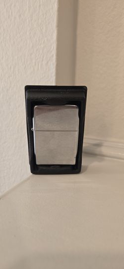 Brand New Zippo Brushed Chrome Refillable Lighter