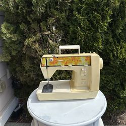Singer 354 Genie Sewing Machine