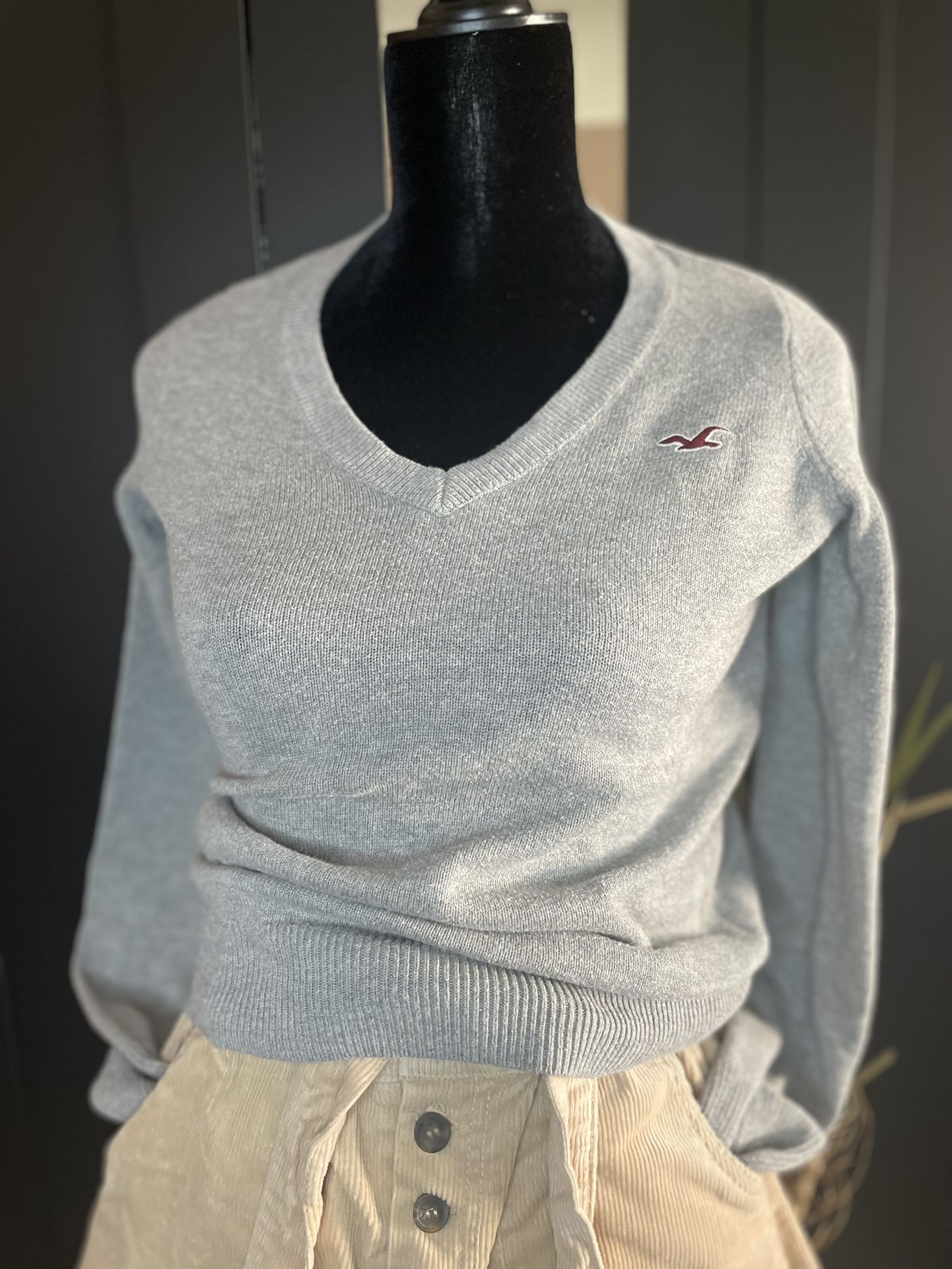 Hollister Crew Neck Sweater