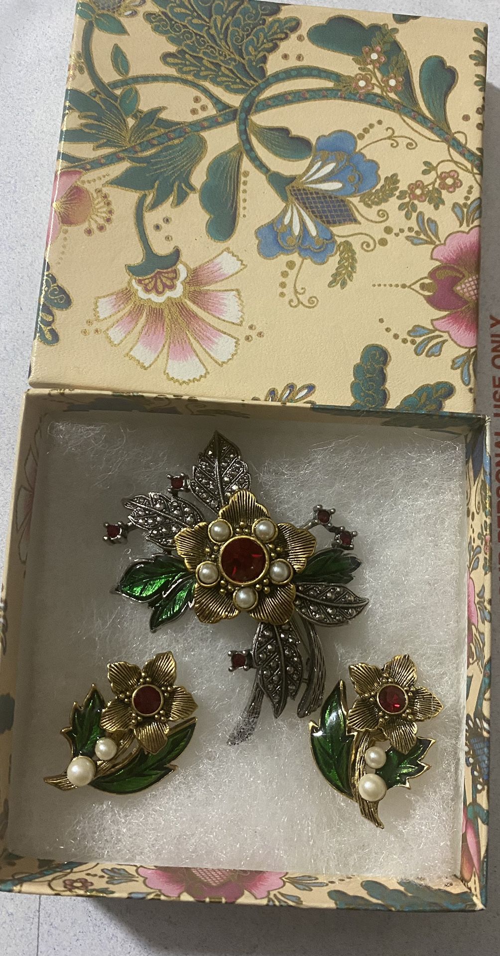 $60 set very antique
