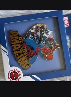 Spider Man Limit Edition collectors big pin
