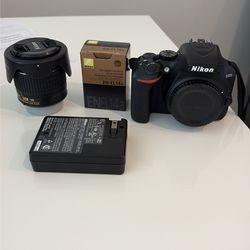 Nikon D3500 DSLR & AF-P NIKKOR 18-55 mm VR Lens Bundle