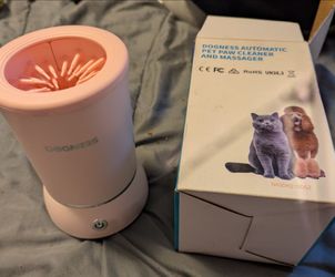 Dogness Automatic Pet Paw Cleaner and Massager