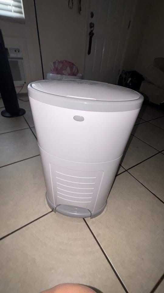 Diaper Genie