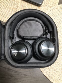 Bang & Ofulsen Beoplay Headphones
