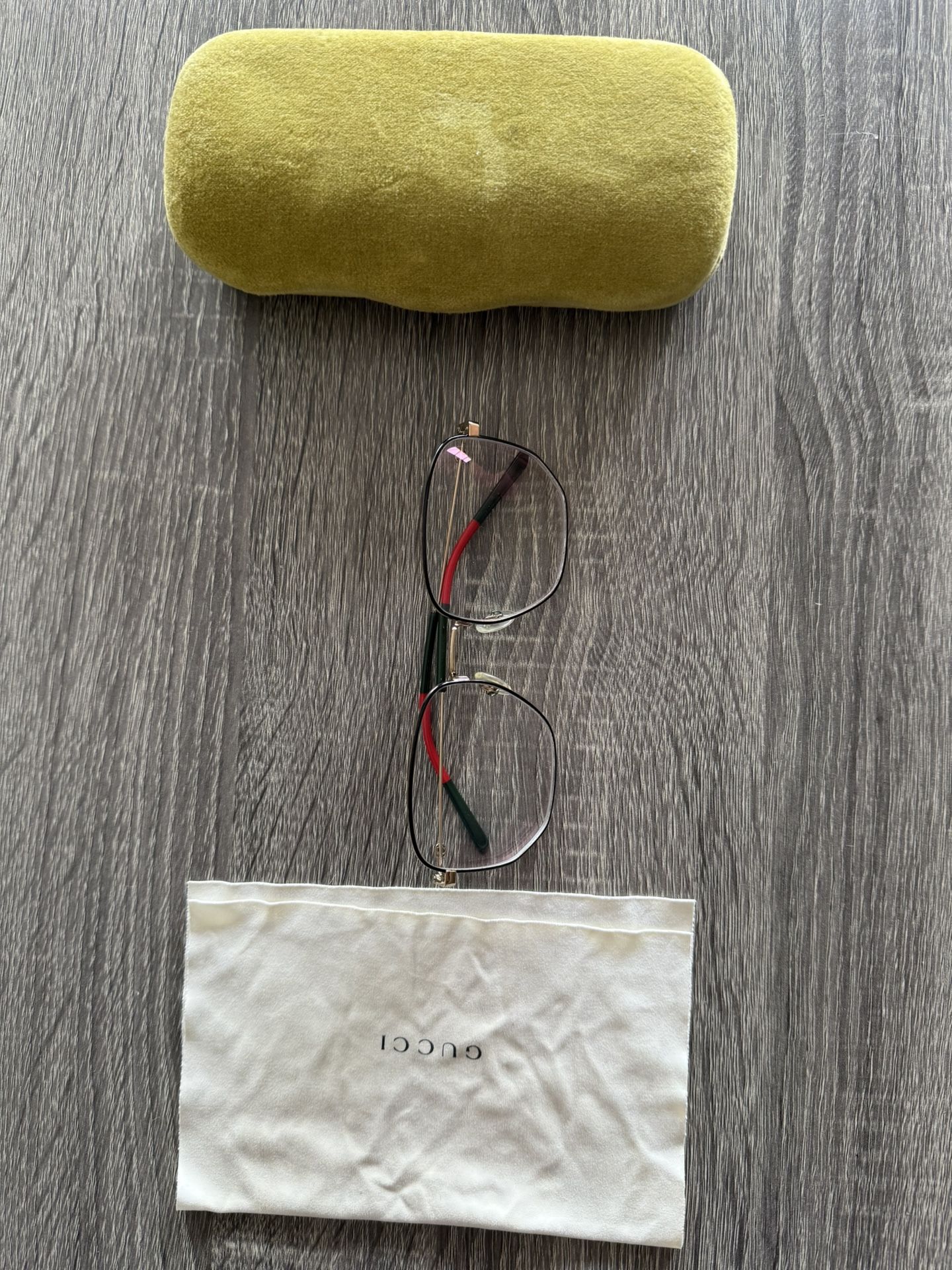 Gucci Glasses Gold Frame