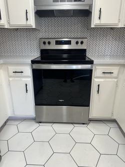 Whirlpool Electric Stovr